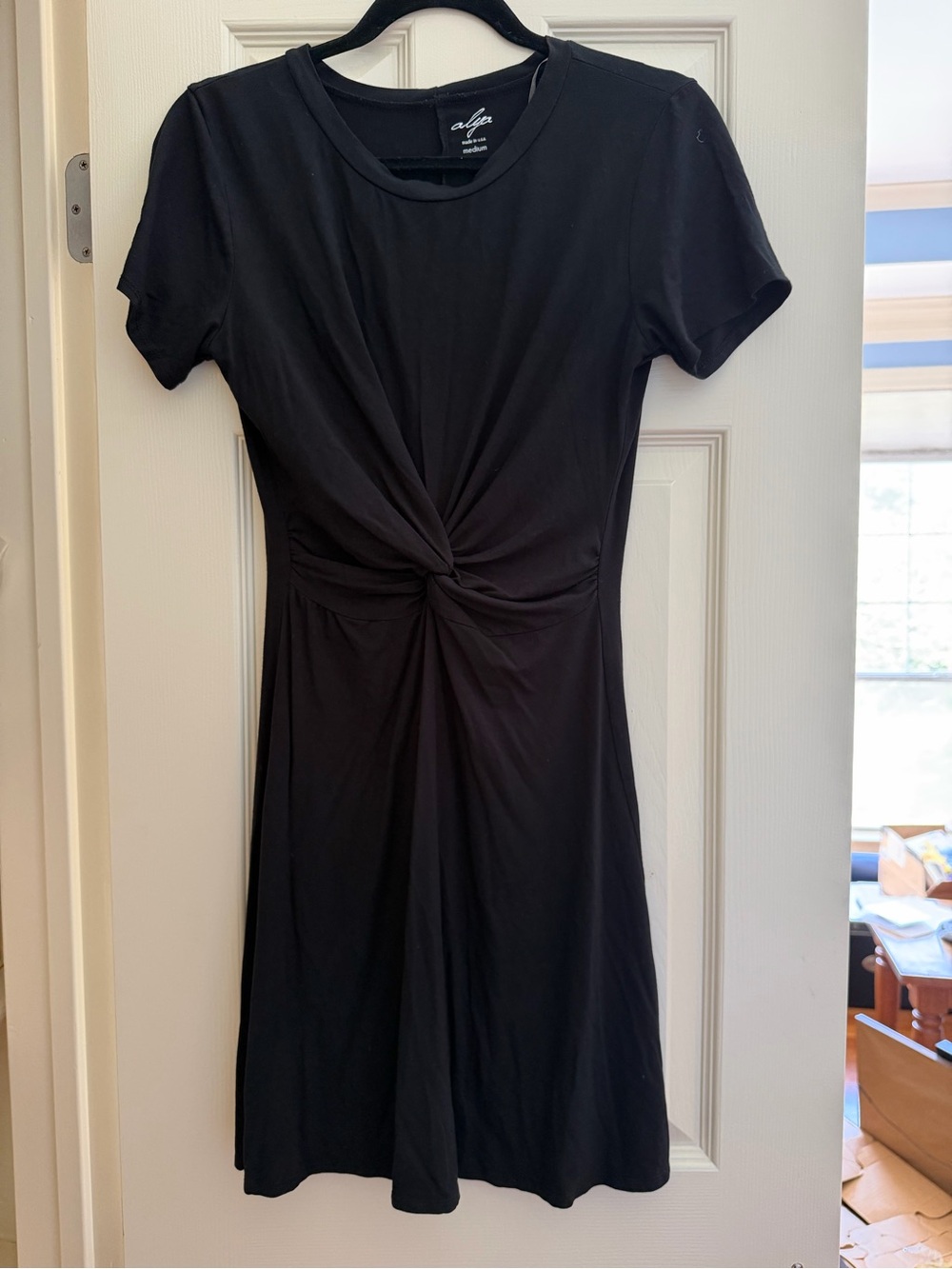 Francesca's Collections Black Twist-Knot Midi Dress